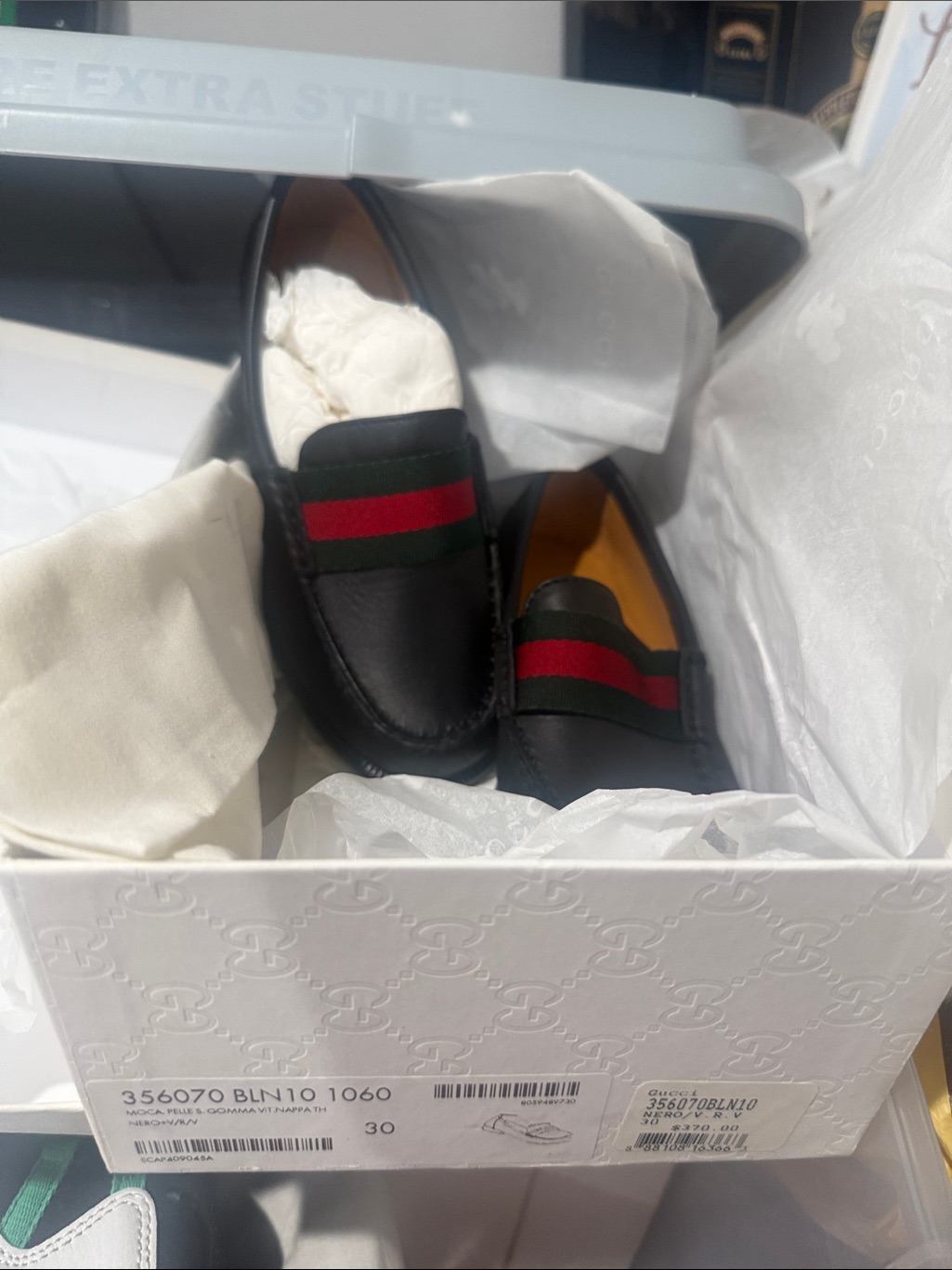 Gucci Black Leather Menâs Loafers With Red & Green Web Stripe